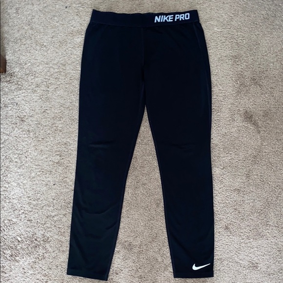 Nike Pants - Nike Pro Leggings